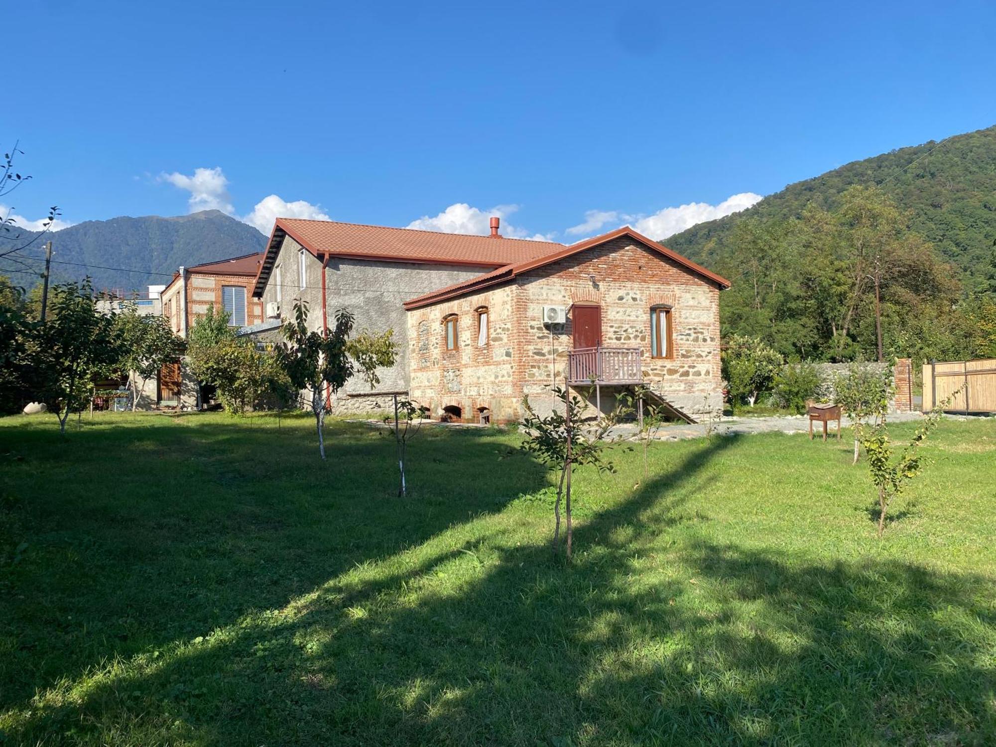 Old House Hotel Lagodehi Exterior foto