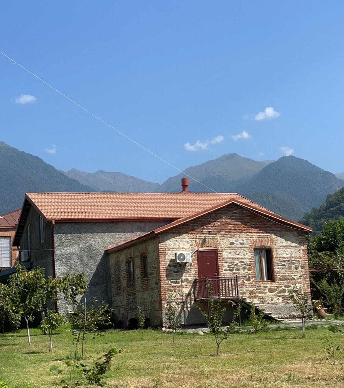 Old House Hotel Lagodehi Exterior foto